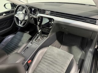 2021 Volkswagen Passat B8 Рестайлинг, чёрный, 2889800 рублей, вид 3