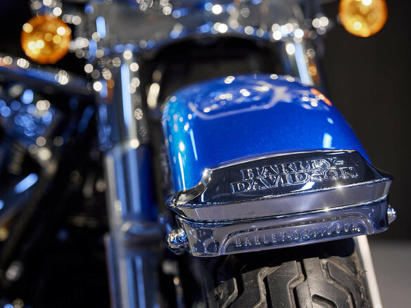 2021 Harley-Davidson Electra Glide Revival, голубой, 2750000 рублей - вид 15