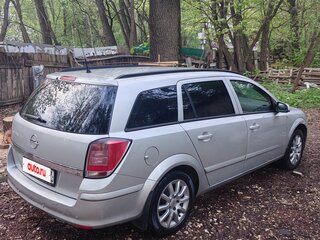 2008 Opel Astra H Рестайлинг, серебристый, 465000 рублей, вид 3