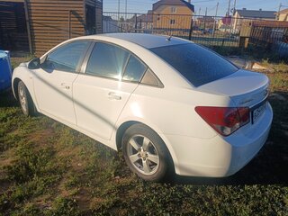 2011 Chevrolet Cruze I, белый, 585000 рублей, вид 5