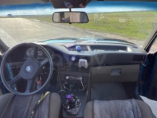 1985 BMW 5 серии 525E II (E28), голубой, 158000 рублей, вид 5
