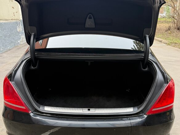 2016 Genesis G90 I, чёрный, 2200000 рублей - вид 9