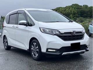 2023 Honda Freed II Рестайлинг, белый, 1310000 рублей, вид 1