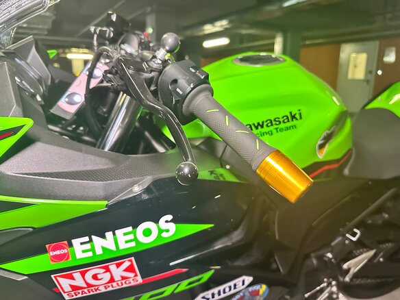 2021 Kawasaki Ninja 400, зелёный - вид 27