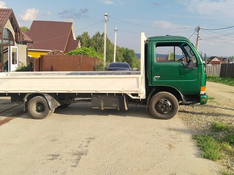 1995 Nissan Diesel Condor, зелёный, 1560000 рублей, вид 3