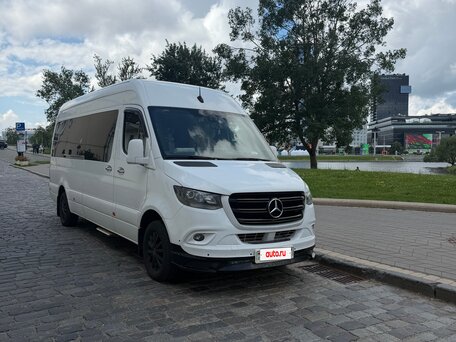 2019 Mercedes-Benz Sprinter, белый, 4000000 рублей, вид 1
