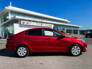 2013 Kia Rio III, красный, 499000 рублей, вид 4