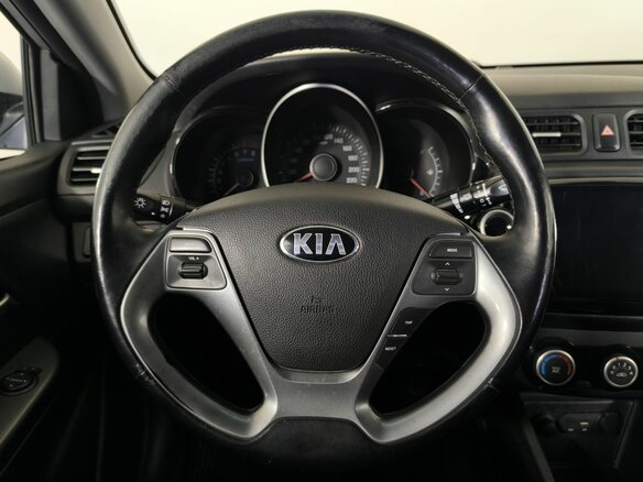 2015 Kia Rio III Рестайлинг, серый - вид 14