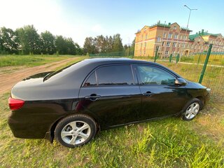 2011 Toyota Corolla X (E140, E150) Рестайлинг, чёрный, 950000 рублей, вид 4