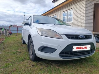 2009 Ford Focus II Рестайлинг, белый, 450000 рублей, вид 1