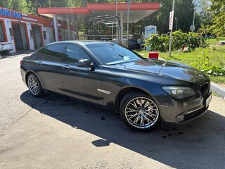 2010 BMW 7 серии 750i xDrive V (F01/F02/F04), чёрный, 1500000 рублей, вид 1