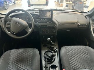 2025 Lada (ВАЗ) Niva Travel I, серебристый, 1599000 рублей, вид 5