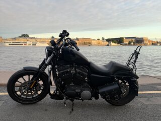 2014 Harley-Davidson Sportster 883, чёрный, 833000 рублей, вид 2