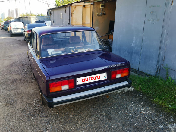 2003 Lada (ВАЗ) 2105, фиолетовый, 400000 рублей - вид 5