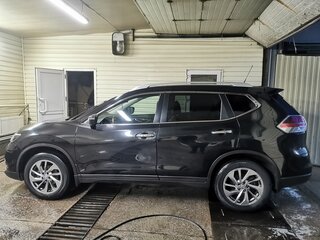 2015 Nissan X-Trail III, чёрный, 1999999 рублей, вид 4