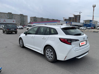 2022 Toyota Corolla XII (E210), белый, 1780000 рублей, вид 3