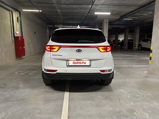 2017 Kia Sportage IV, белый, 2350000 рублей, вид 3
