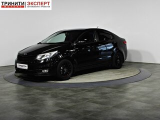 2015 Kia Rio III Рестайлинг, чёрный, 799000 рублей, вид 1