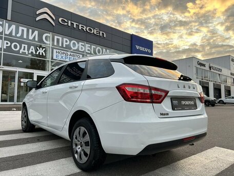 2020 Lada (ВАЗ) Vesta SW I, белый, 1300000 рублей, вид 5