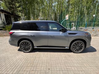 2025 Infiniti QX80 II, серый, 16000000 рублей, вид 2