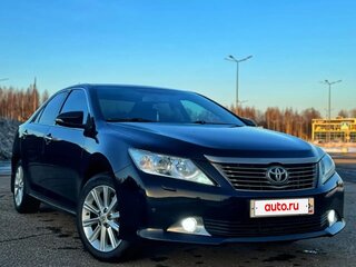 2014 Toyota Camry VII (XV50), чёрный, 1515000 рублей, вид 3
