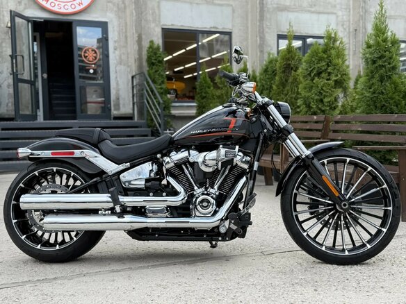 2022 Harley-Davidson Breakout, чёрный, 2200000 рублей - вид 11
