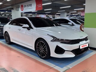 2021 Kia K5 III, белый, 4000000 рублей, вид 2