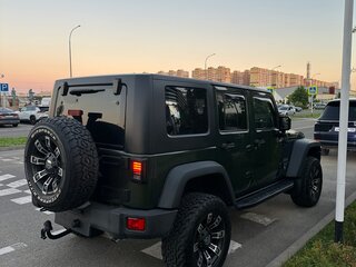 2008 Jeep Wrangler III (JK), зелёный, 2700000 рублей, вид 3