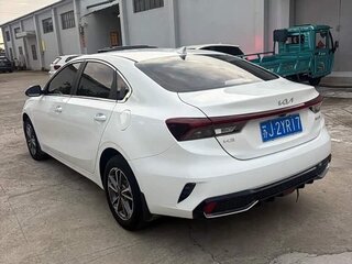 2023 Kia K3 II (China Market) Рестайлинг, белый, 1623000 рублей, вид 5