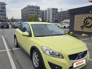 2012 Volvo C30 I Рестайлинг, жёлтый, 970000 рублей, вид 3