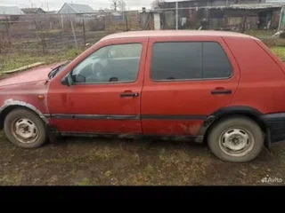 1992 Volkswagen Golf III, красный, 27000 рублей, вид 4