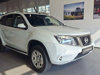 2018 Nissan Terrano III (D10), белый, 1240000 рублей, вид 3