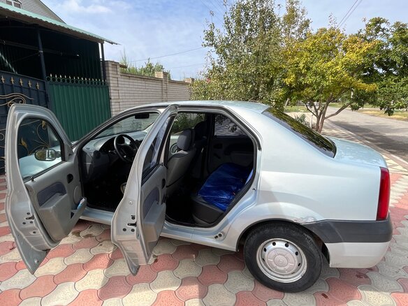 2006 Renault Logan I, серый, 300000 рублей - вид 5