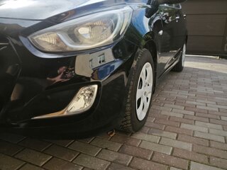 2011 Hyundai Solaris I, чёрный, 610000 рублей, вид 3