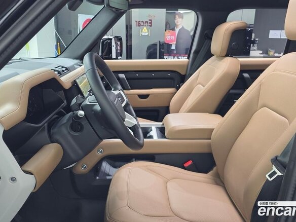 2026 Land Rover Defender 110 II, чёрный, 14142000 рублей - вид 5