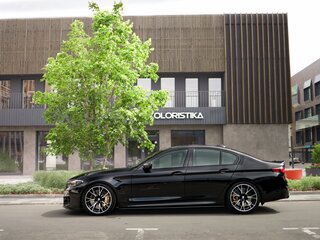 2018 BMW M5 VI (F90), чёрный, 8650000 рублей, вид 3