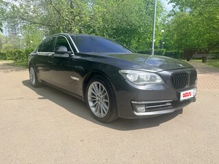2012 BMW 7 серии Long 750Li xDrive V (F01/F02/F04) Рестайлинг, серый, 1600000 рублей, вид 3