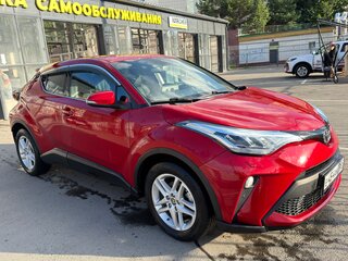 2020 Toyota C-HR I Рестайлинг, красный, 2750000 рублей, вид 3