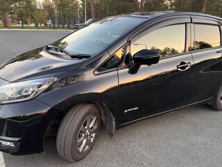 2019 Nissan Note e-Power II Рестайлинг, чёрный, 1500000 рублей, вид 3