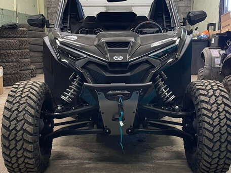 2026 CFMoto ZFORCE Z10 EPS, чёрный, 3379900 рублей, вид 3