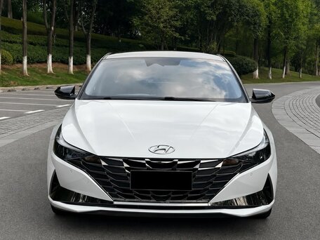 2022 Hyundai Elantra VII (CN7), белый, 1350000 рублей, вид 2