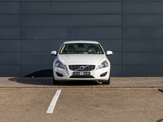 2012 Volvo S60 II, белый, 1295000 рублей, вид 2