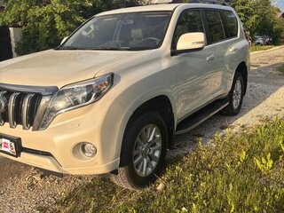 2015 Toyota Land Cruiser Prado 150 Series Рестайлинг 1, белый, 3600000 рублей, вид 1