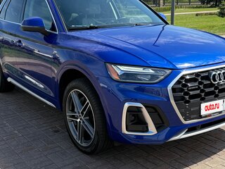 2021 Audi Q5 55 TFSI e II (FY) Рестайлинг, синий, 4130000 рублей, вид 2