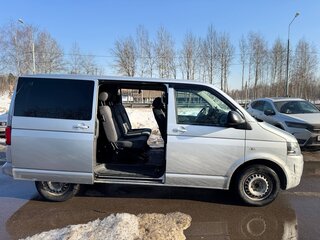 2010 Volkswagen Caravelle T5 Рестайлинг, серебристый, 1050000 рублей, вид 5