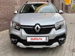 2020 Renault Sandero Stepway II Рестайлинг, серебристый, 1355000 рублей, вид 5