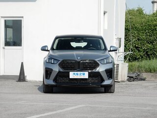 2025 BMW X2 sDrive25i II (U10), серый, 5745000 рублей, вид 2
