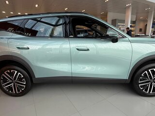 2026 Omoda C7, зелёный, 3099000 рублей, вид 5