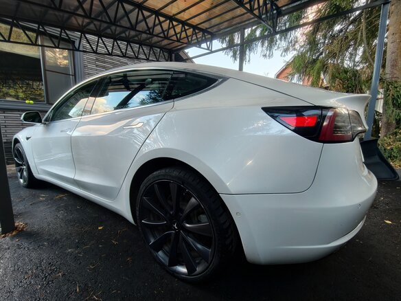 2020 Tesla Model 3 Standart Plus I, белый, 2880000 рублей - вид 3