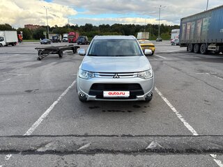2014 Mitsubishi Outlander III Рестайлинг, серый, 1380000 рублей, вид 2